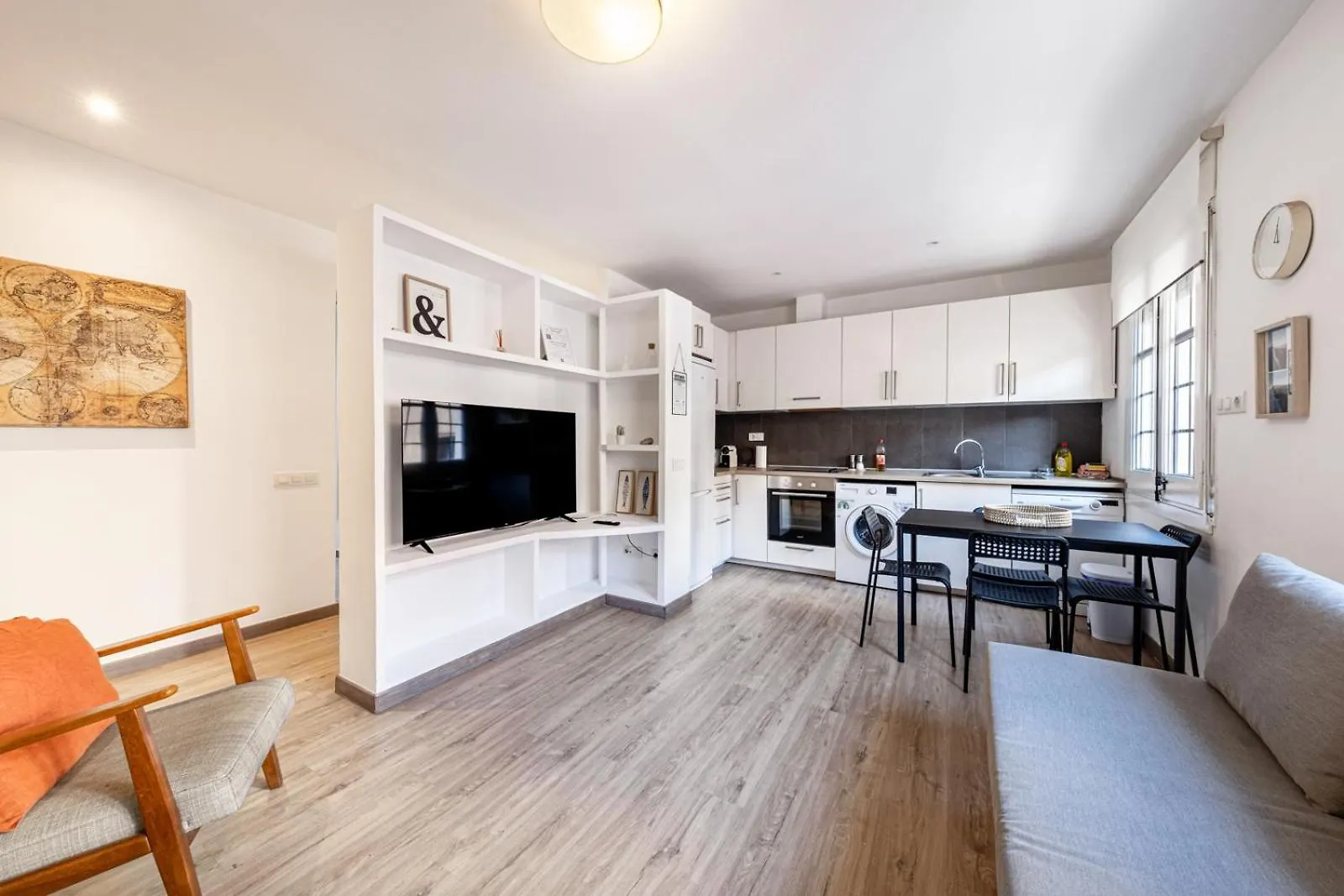 Caliu Apartments Barcelona - Fira L'Hospitalet de Llobregat 0*,