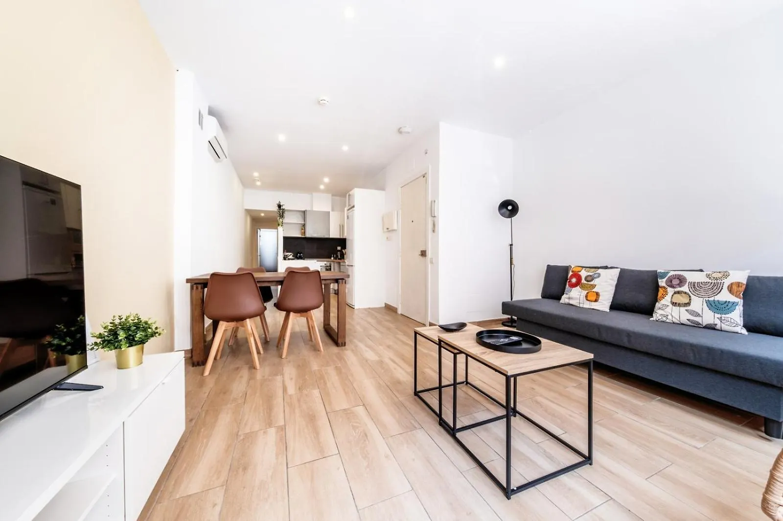 Caliu Apartments Barcelona - Fira L'Hospitalet de Llobregat